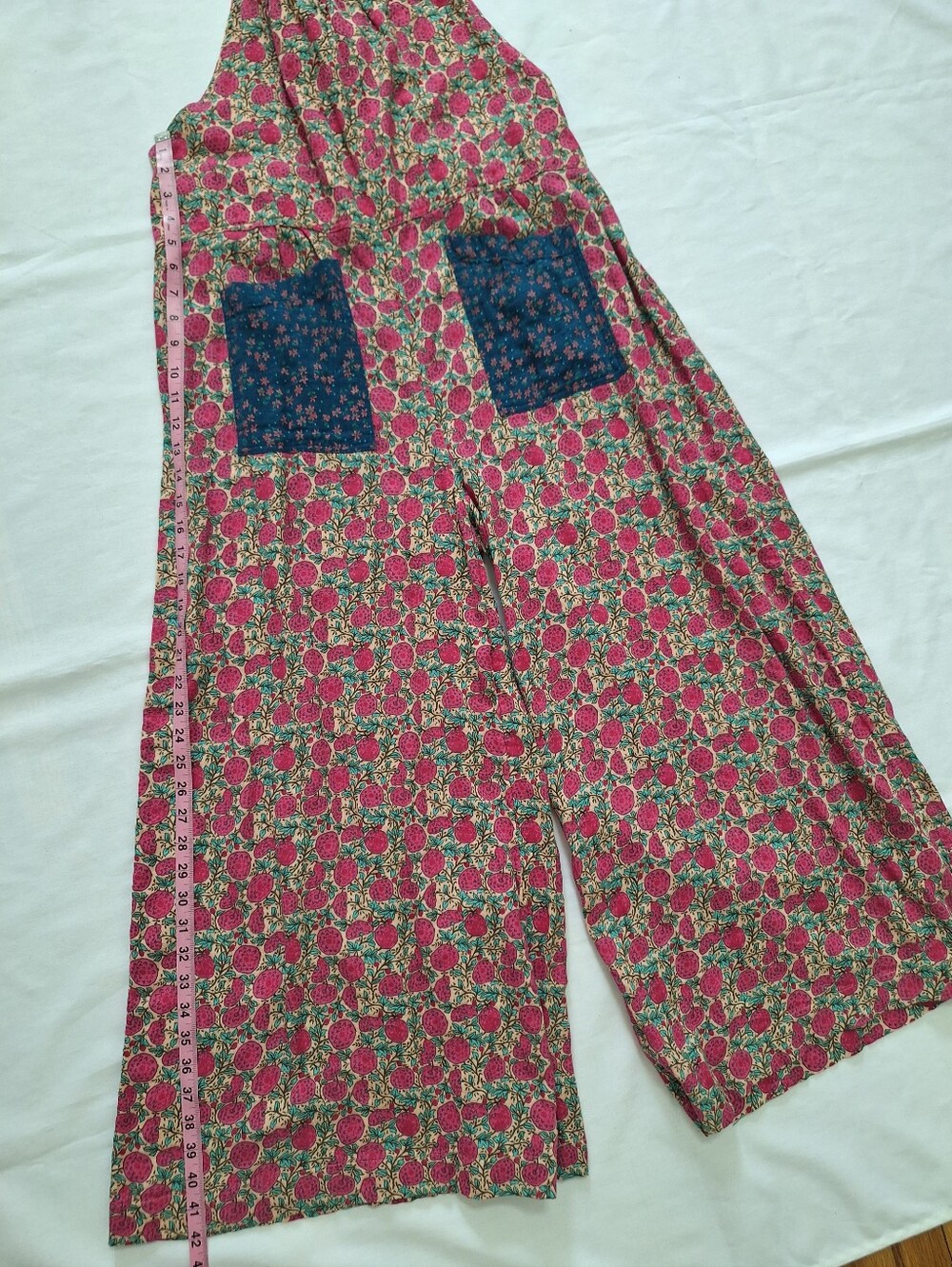 NWOT NATURAL LIFE Floral Wide Leg Jumpsuit in Pink and Navy - Picture 4 of 11